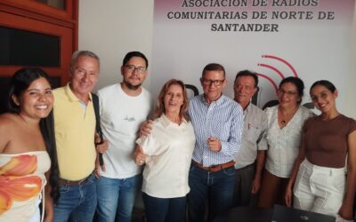 Senadoras Alejandra Omaña y María Eugenia Londoño ratifican su respaldo a la Radio Comunitaria en visita a Radar